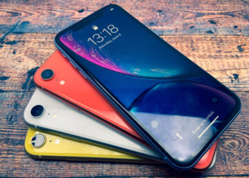 iPhone XR vs Google Pixel 3A